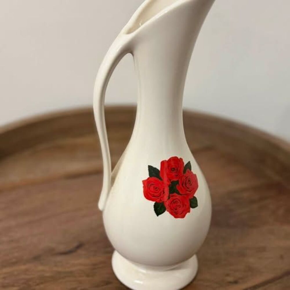 Four Roses Distillers Ceramic Pitcher Vase with Red Roses - Picture 3 of 7